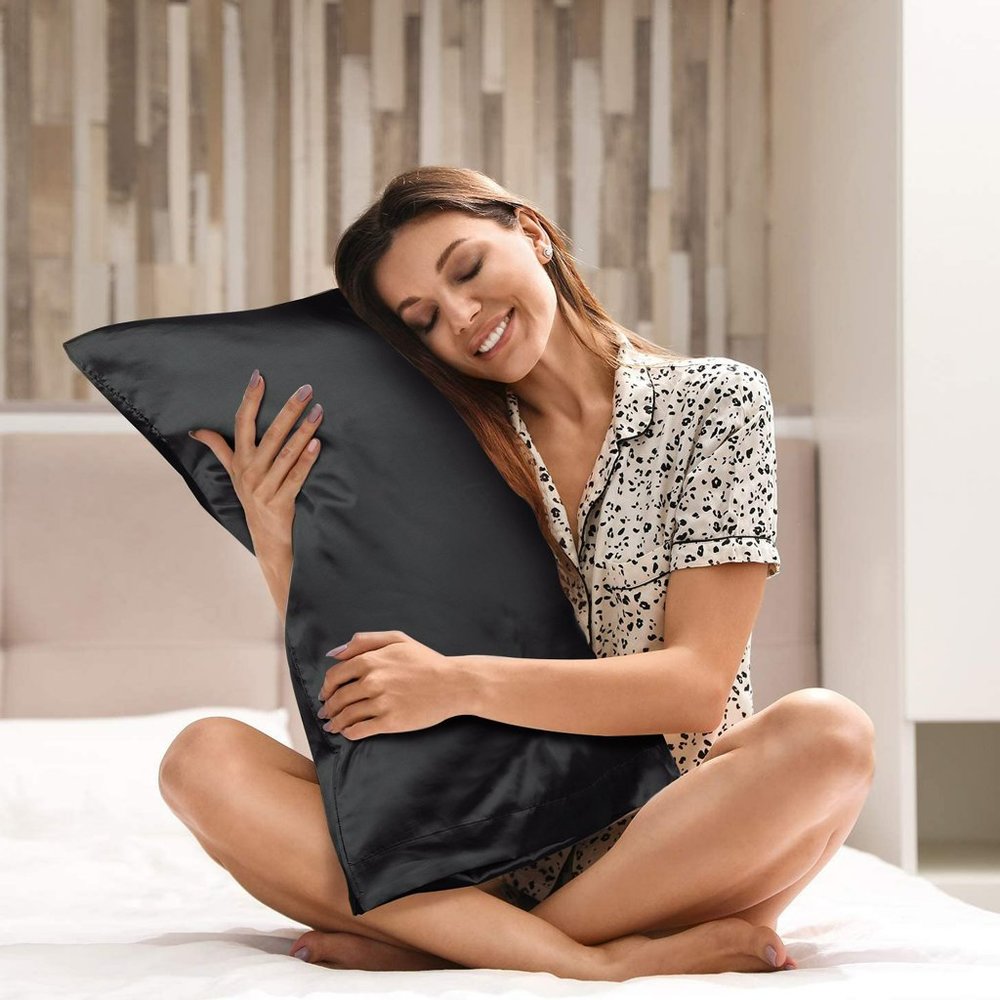 Oussum Comfortable Satin Black Pillow Case Soft Pillowcase Set of 2